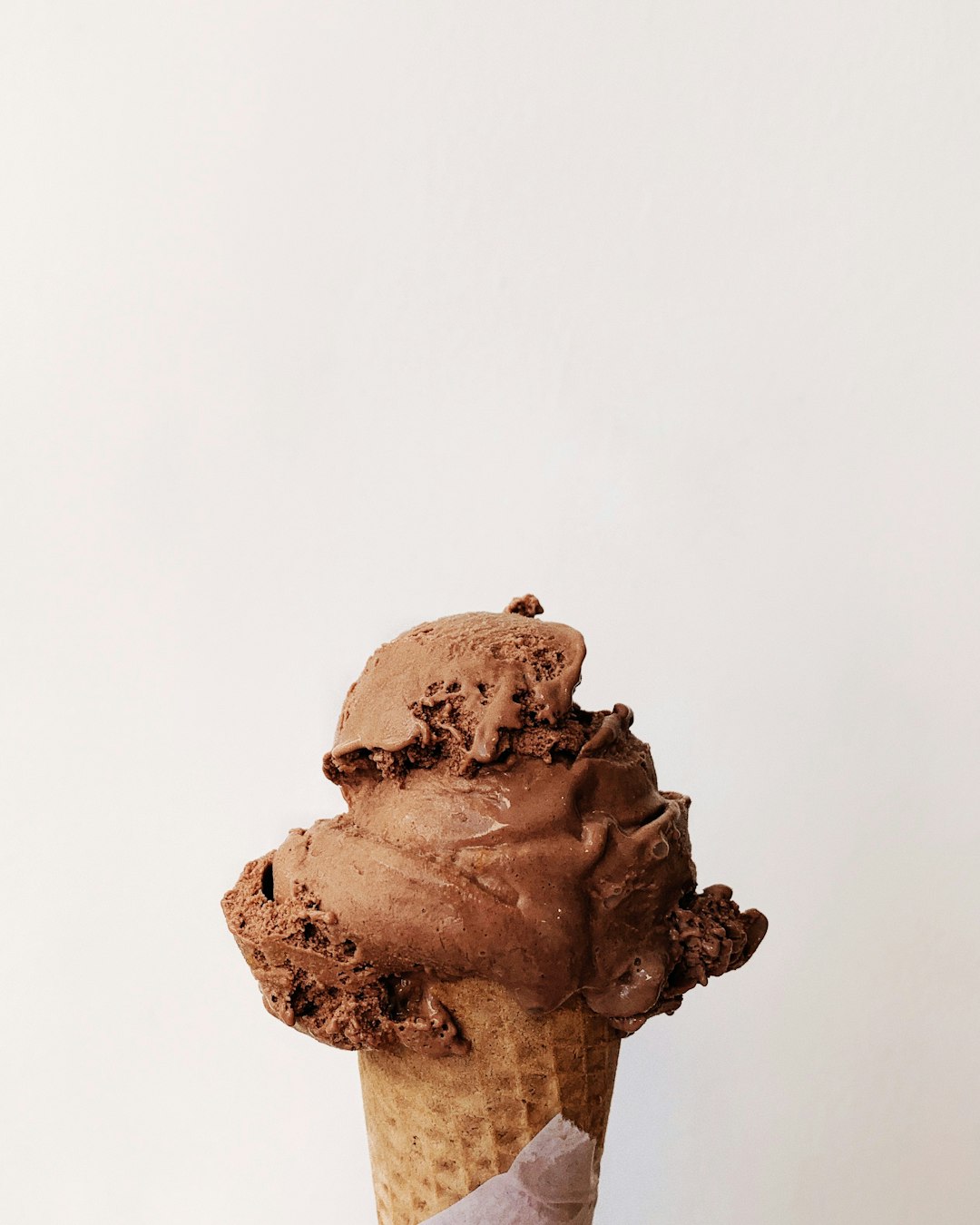 chocolate-ice-cream-tvs-nga-tpo